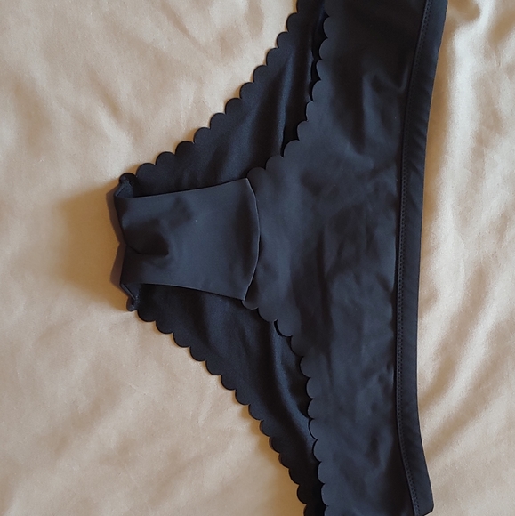 H&M bikini top - Picture 1 of 1